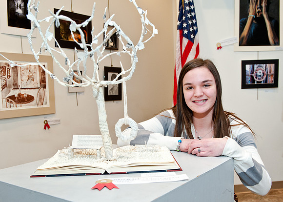 3D Single Medium Sculpture - Kelly Burkey